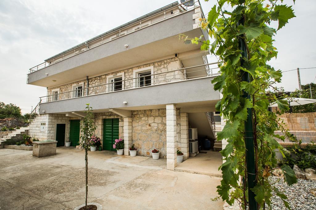 Holiday Home Gabi 로고즈니차 외부 사진